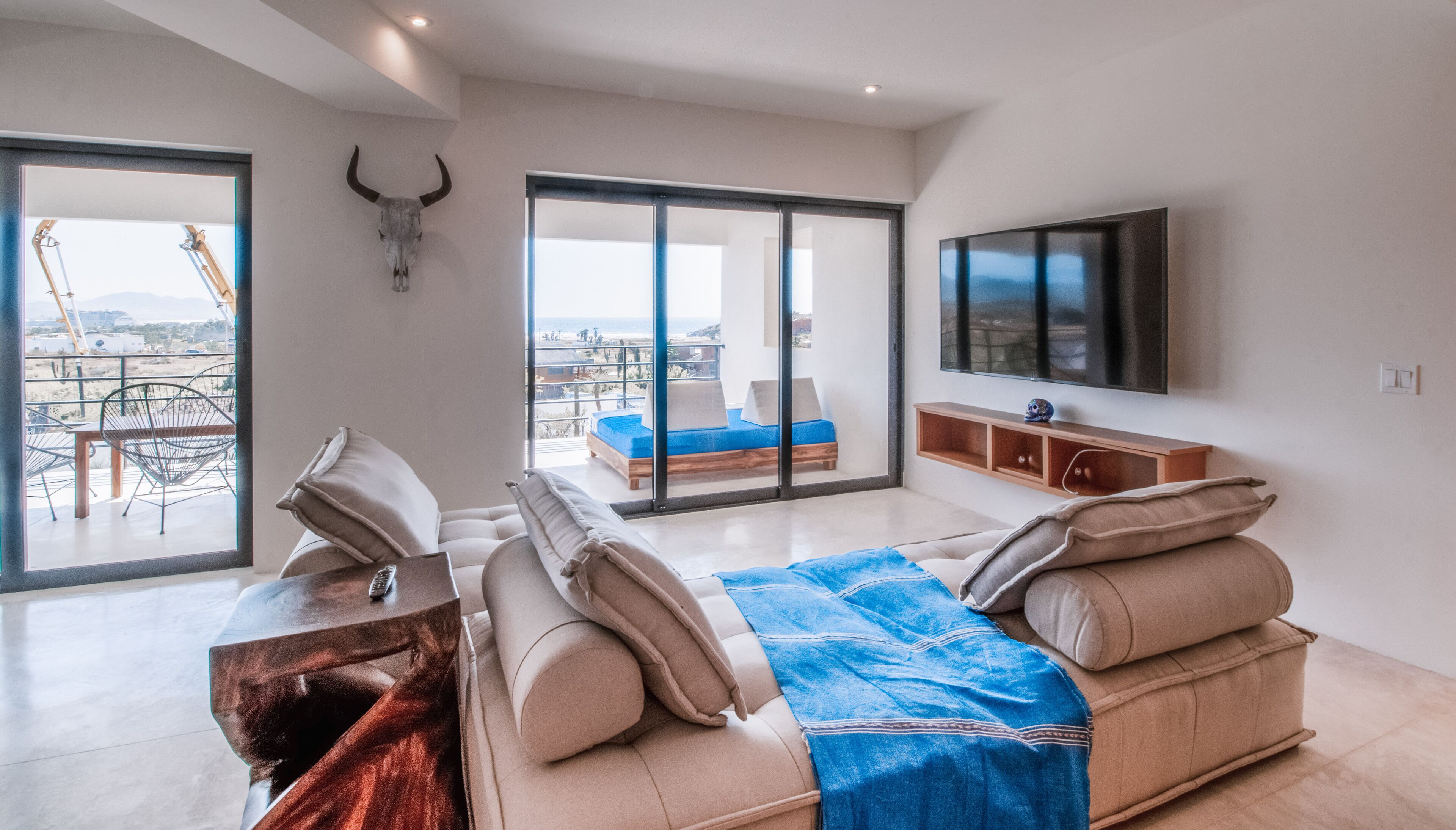 Condo Premier | Sala de estar | Smart TV 