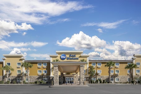 Exterior. Best Western North Bryant Inn San Angelo