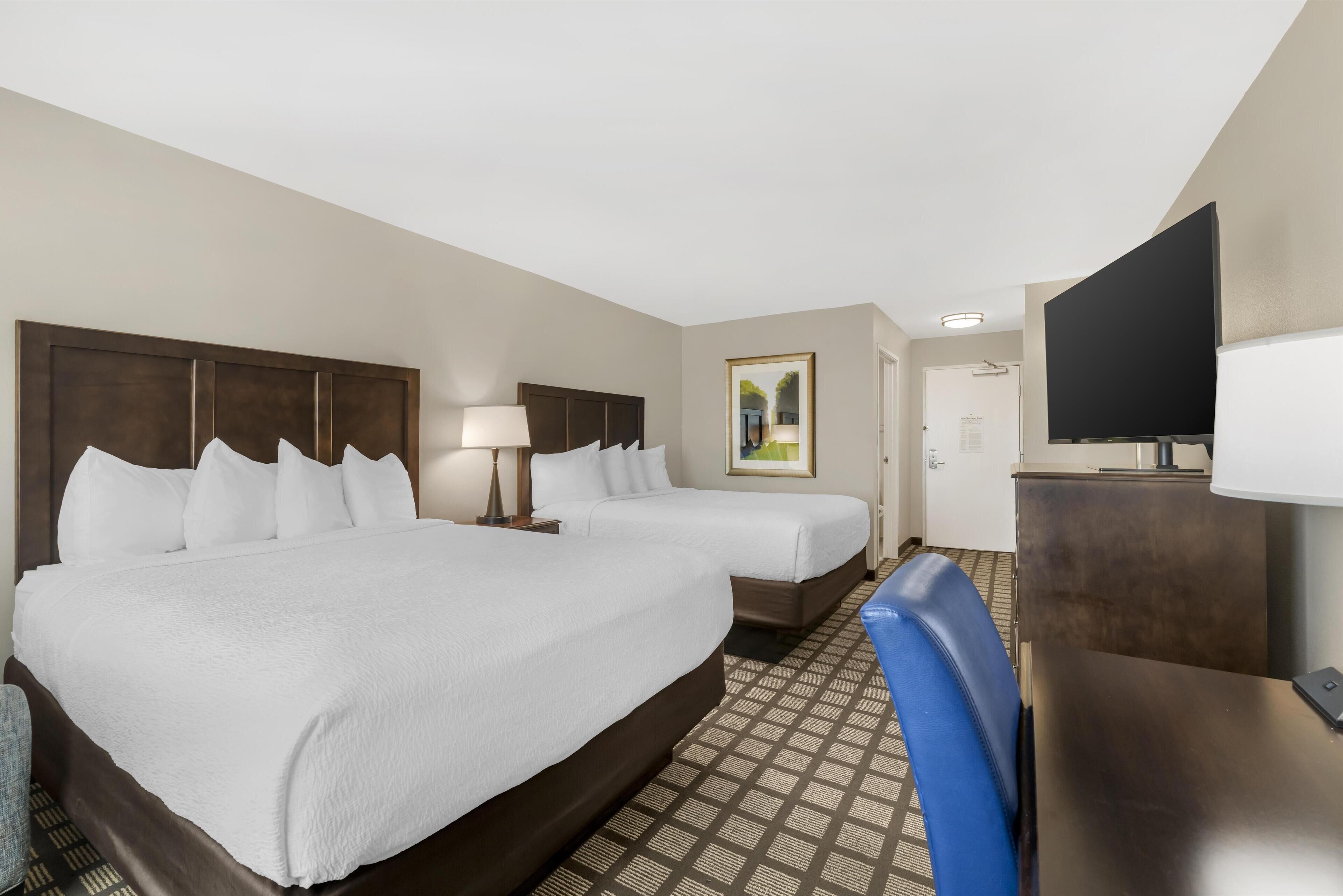 Standard Room, 2 Queen Beds, Non Smoking, Refrigerator & Microwave | Soundproofing, free WiFi, bed sheets