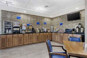 Desayuno buffet incluido todos los días 