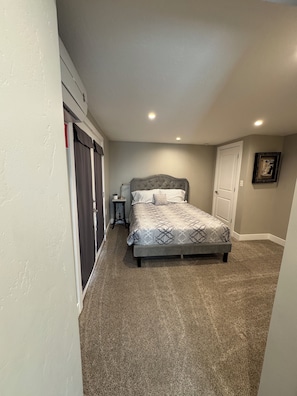 3 bedrooms, Internet