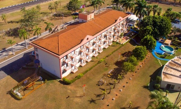Front of property - Beach World Park - Rio Preto (São José do Rio Preto)