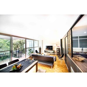 Deluxe Apartment | Living area - Destination Condesa @Amsterdam Views (Mexico City)