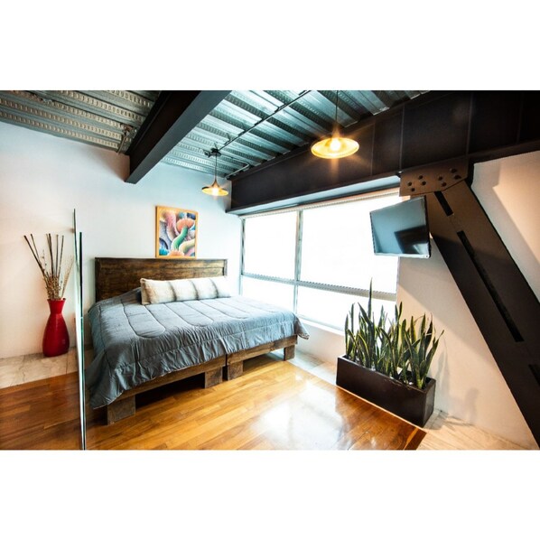 Deluxe Apartment