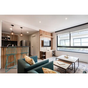 Deluxe Apartment | Living area | TV - Sophisticated Pad @Roma Norte & Condesa (Mexico City)