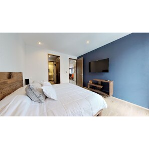 Deluxe Apartment | 3 bedrooms, bed sheets - Brand New PH with Private Rooftop @ WTC (Mexico City)