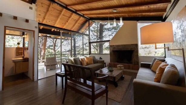 Unclassified image, 1 of 23, button - Luxury Chalet - Cabin in the Woods @Valle de Bravo 1 (Valle de Bravo)
