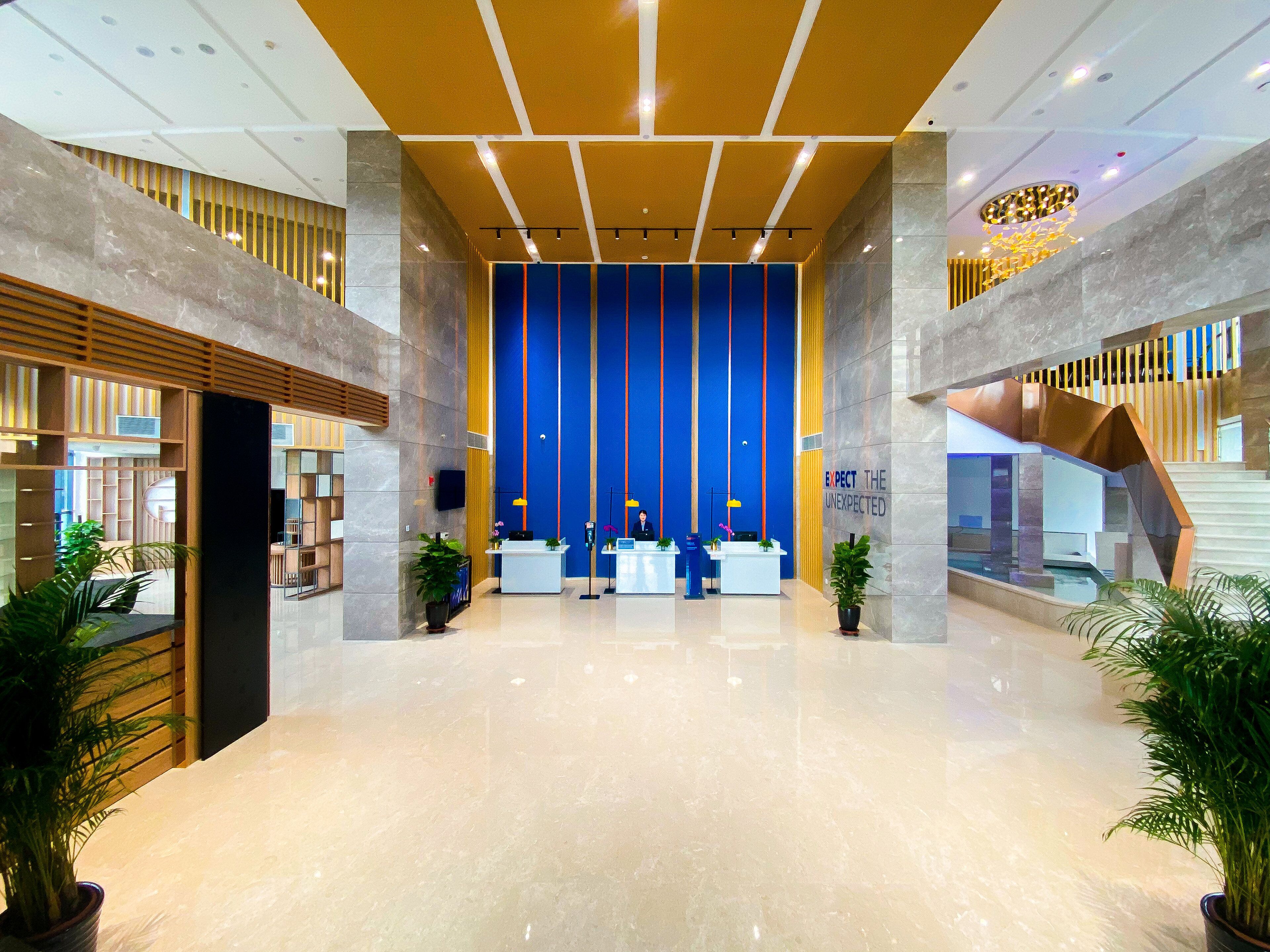 lobby