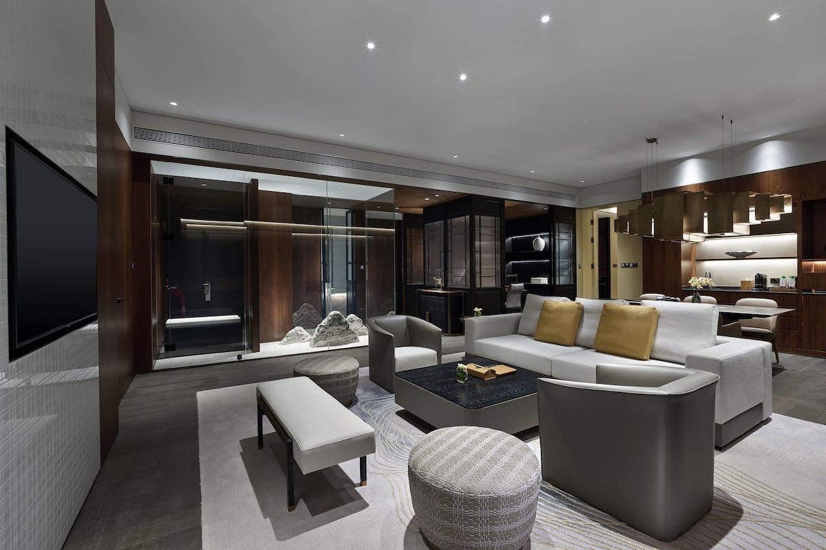 Suite, 1 Bedroom, Mountain View | Premium bedding, down duvets, minibar, in-room safe