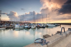Marina