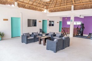 Living area - Hotel Pelicano (Chiquilá)
