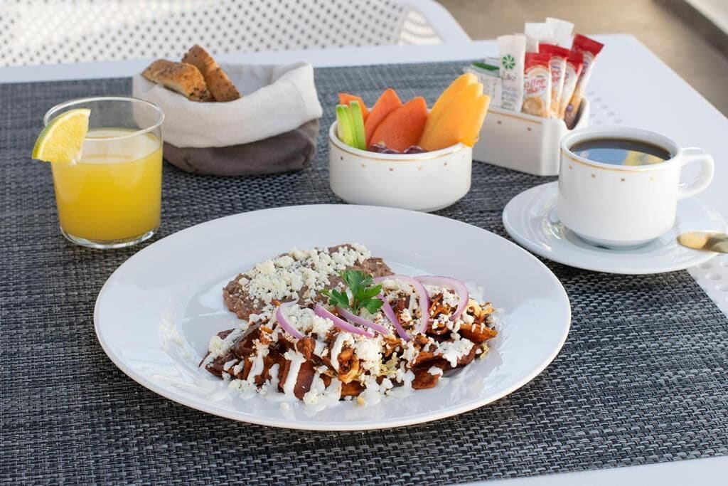 free daily continental breakfast