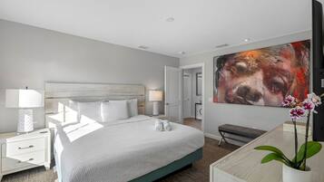 3 bedrooms, iron/ironing board, Internet, bed sheets