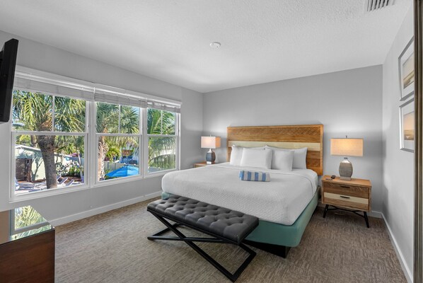 3 soverom, strykejern/-brett, internettilgang og sengetøy