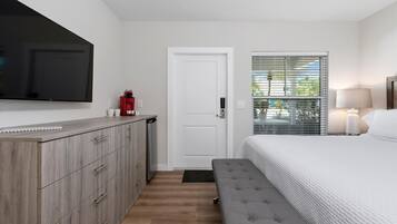 3 chambres, fer et planche à repasser, accès Internet, draps fournis