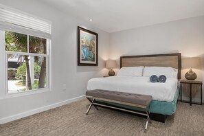 3 slaapkamers, een strijkplank/strijkijzer, internet, beddengoed