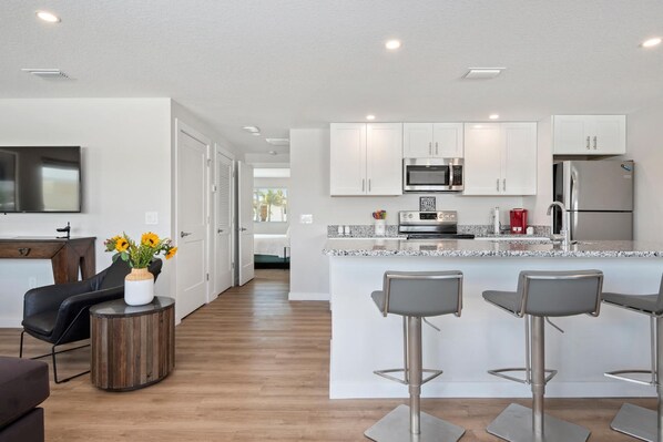 Fridge, microwave, oven, stovetop - 2 Bedroom/2 Bath Villa (Second Level) - Unit 6 (Nokomis)