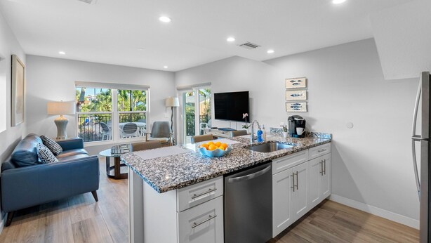 Interior - 3 Bedroom/3 Bath Townhouse - Unit 3 (Nokomis)