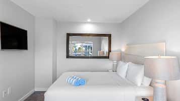 3 soverom, strykejern/-brett, internettilgang og sengetøy