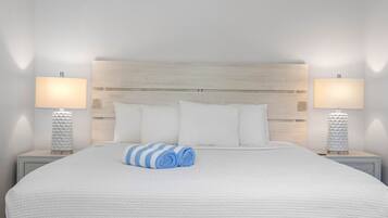 3 slaapkamers, een strijkplank/strijkijzer, internet, beddengoed
