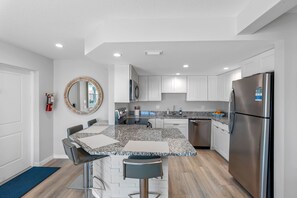 Fridge, microwave, oven, stovetop - 2 Bedroom/2 Bath Villa (Ground Level) - Unit 9/C (Nokomis)