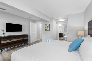 1 slaapkamer, een strijkplank/strijkijzer, internet, beddengoed