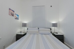 3 soverom, strykejern/-brett, wi-fi (inkludert) og sengetøy