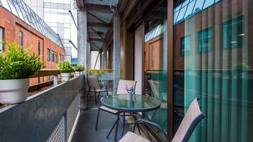Deluxe Apartment, 2 Bedrooms, Balcony | Terrace/patio