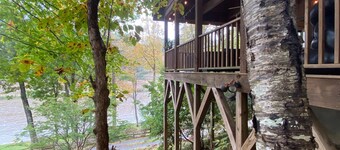 10 Star River Front Retreat - Water Sports, Hiking, Campfires by the River