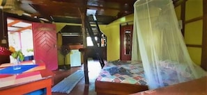Standard Cabin (Taj Mahal) | Interior - Cabinas Algebra (Cahuita)