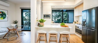 JACKS PLACE B - 1770 waterfront