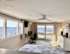 5 bedrooms, desk, iron/ironing board, free WiFi