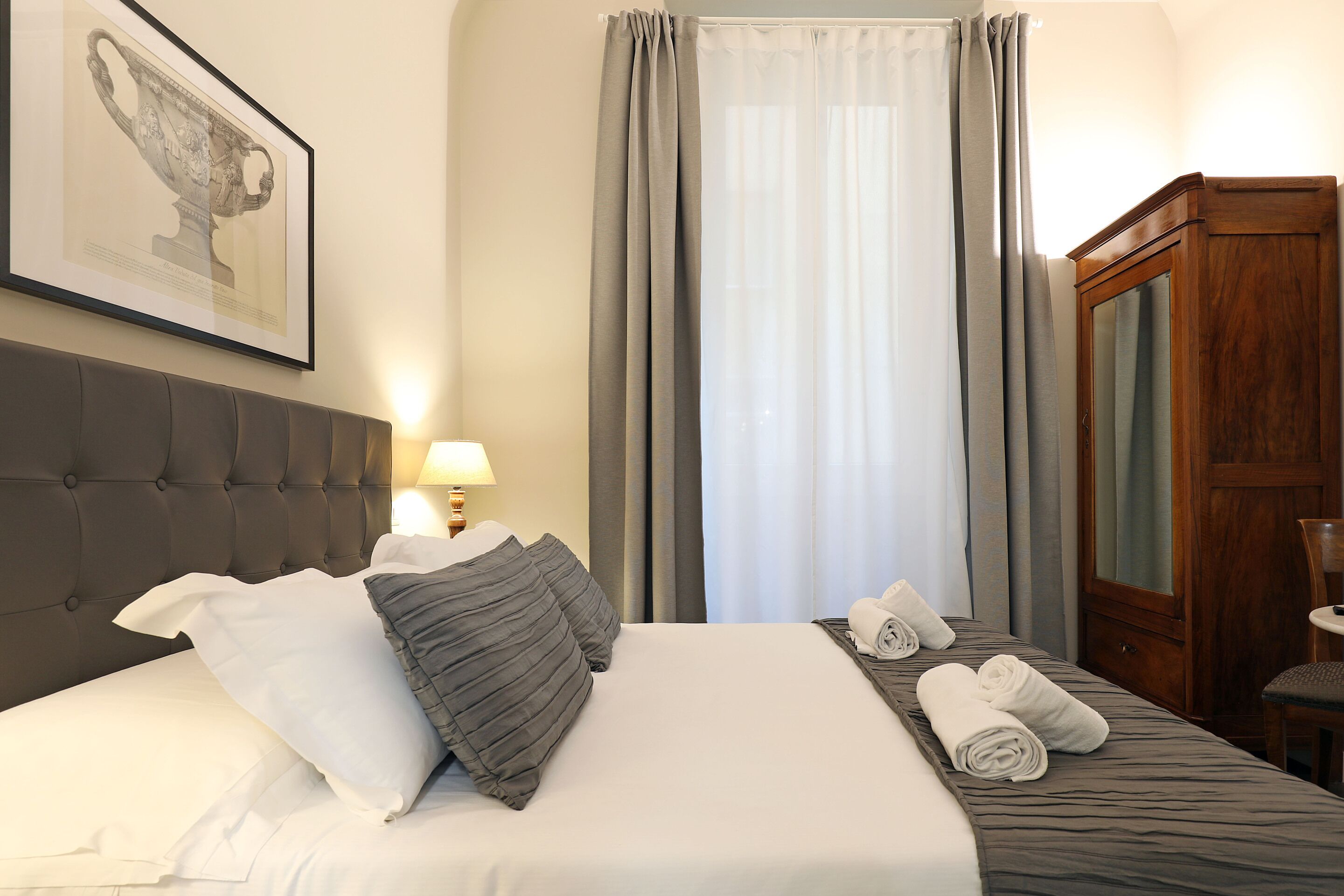 Superior Double Room | Free minibar, in-room safe, blackout drapes, iron/ironing board