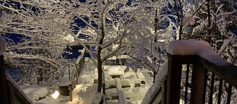 Friendly Fires: The Perfect Lakeside Getaway