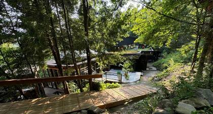 Friendly Fires: The Perfect Lakeside Getaway