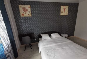 2 bedrooms, WiFi, bed sheets