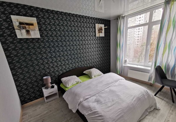 2 bedrooms, WiFi, bed sheets