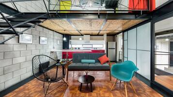 TV connectée, espaces bureaux