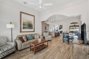 Téléviseur, lecteur de DVD