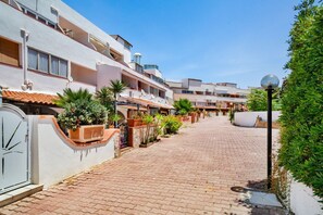 Exterior - Kartibubbo Village Experience (Torretta Granitola)