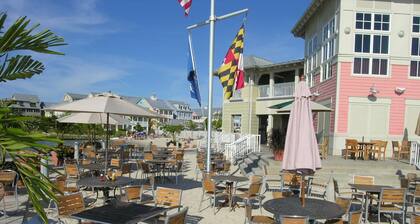 Luxury Getaway Condo at Sunset Island in OC