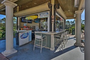 Bar (en la propiedad)