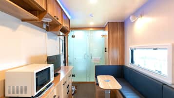 1 bedroom, laptop workspace, free WiFi, bed sheets