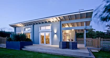 Cutterbrough, Great Field Lodges - a lodge that sleeps 2 guests in 1 bedroom
