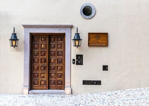 Front of property - Hotel Apapacho Boutique (San Miguel de Allende)