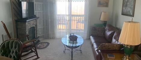 Kondominium, Beberapa Tempat Tidur (Sugar Ski & Country Club Unit 11-803 ) | Ruang keluarga