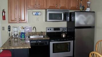 Condo, nhiều giường (112) | Bếp riêng | Tủ lạnh, lò vi sóng, bếp nấu, máy rửa bát