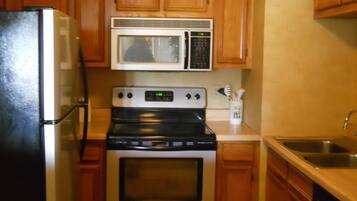 Kondominium, Beberapa Tempat Tidur (Sugar Ski & Country Club Unit 412 Sil) | Dapur pribadi