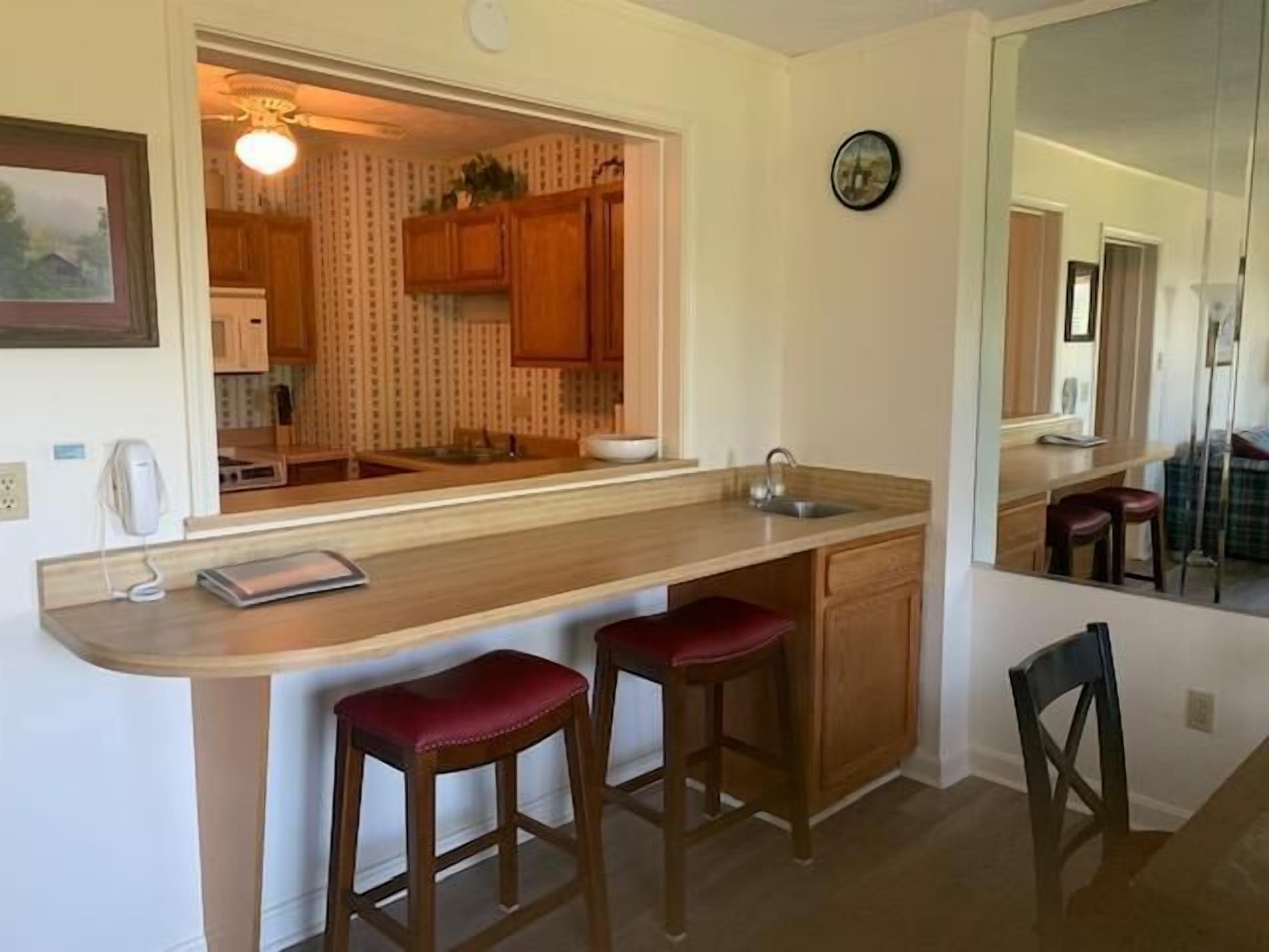 公寓客房, 多張床 (Sugar Ski & Country Club Unit 416 Bro) | 2 間臥室、免費無線上網