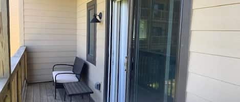 Condo, varias camas (Sugar Ski & Country Club Unit 416 Bro) | Balcón